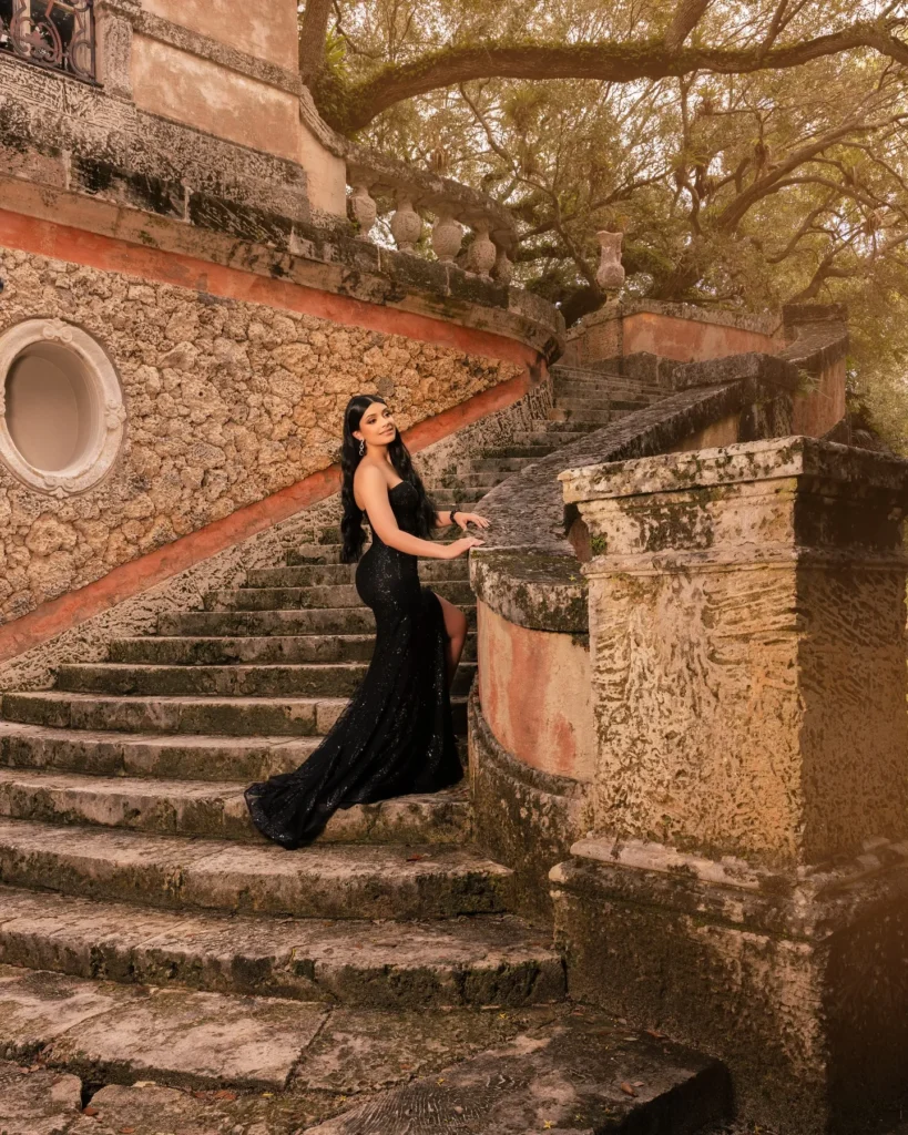 Vestido de quinceañera con bordado floral